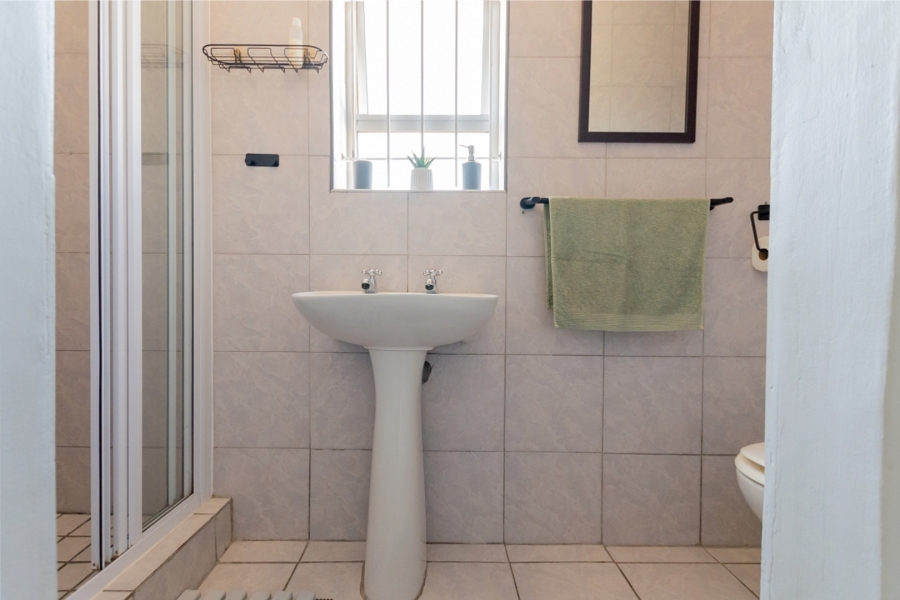 3 Bedroom Property for Sale in Myburgh Park Western Cape